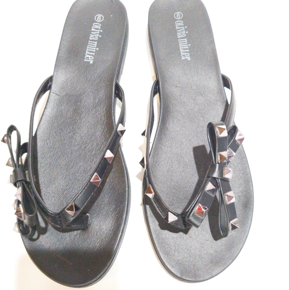 Olivia Miller Ravenna Jelly Thong Sandals-9 - Picture 5 of 5